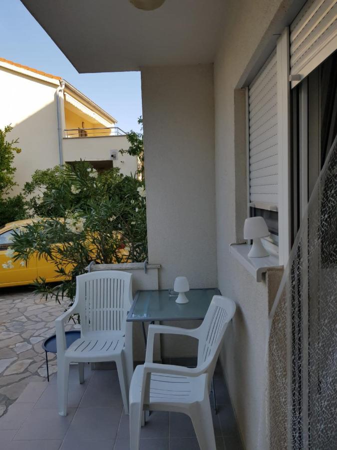 Apartments President Novalja Luaran gambar