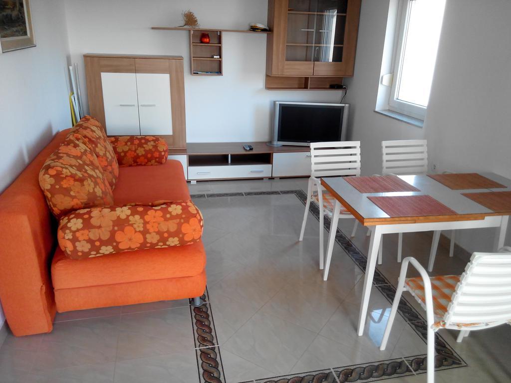 Apartments President Novalja Luaran gambar