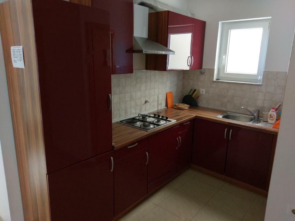 Apartments President Novalja Luaran gambar